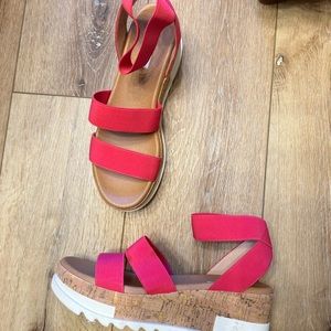 Steve Madden sandals